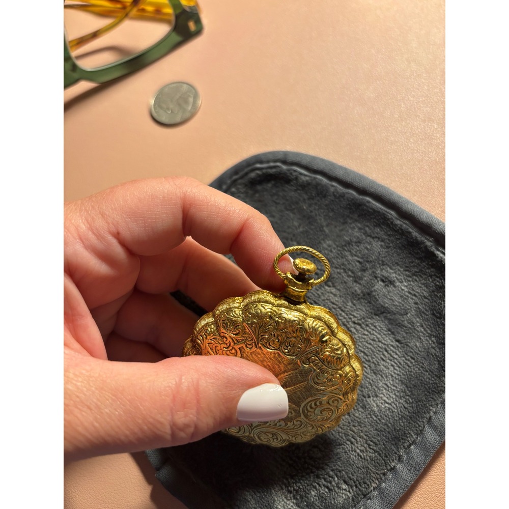 Vintage Golden Lark Repousse Pocket Watch Style Powder Compact Mirror Case - Picture 7 of 7